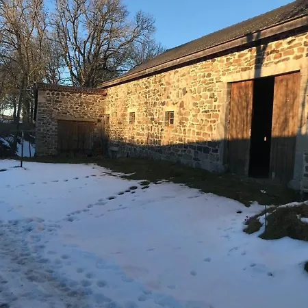 Maison De Famille Au Plateau Du Mezenc Les Vastres Esterno foto