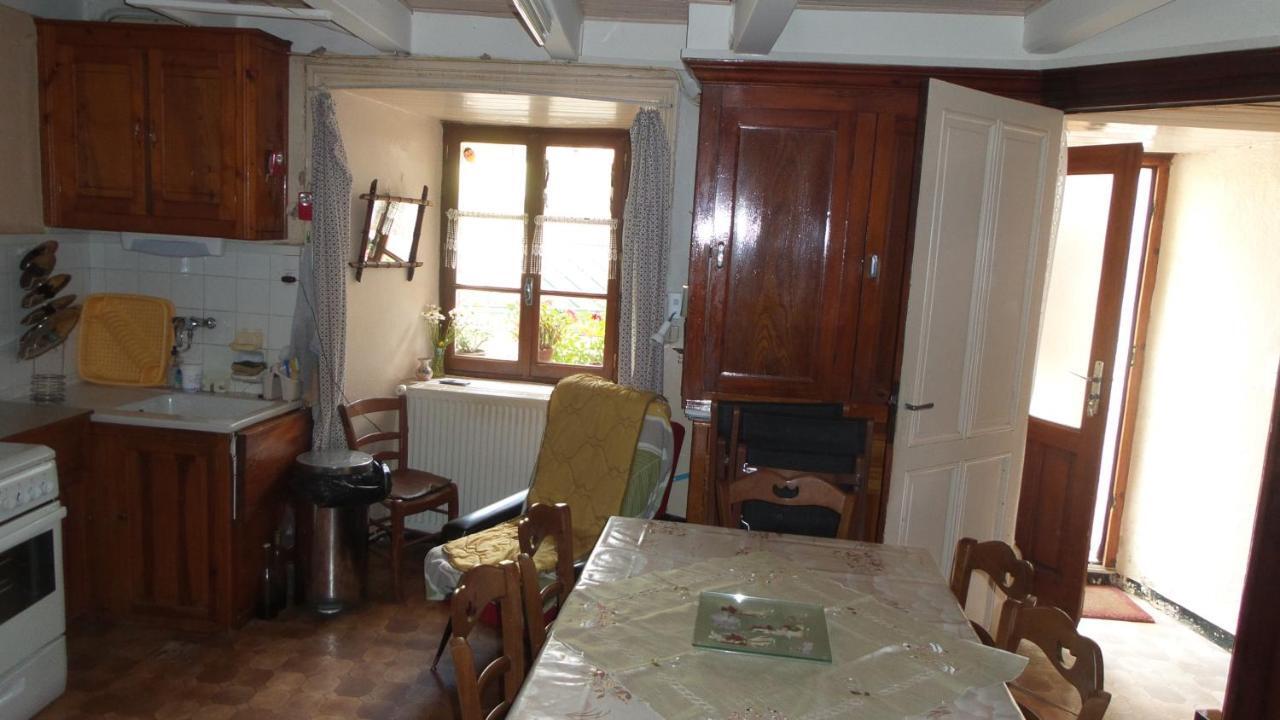 Maison De Famille Au Plateau Du Mezenc Les Vastres